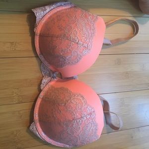 Victoria’s Secret bra